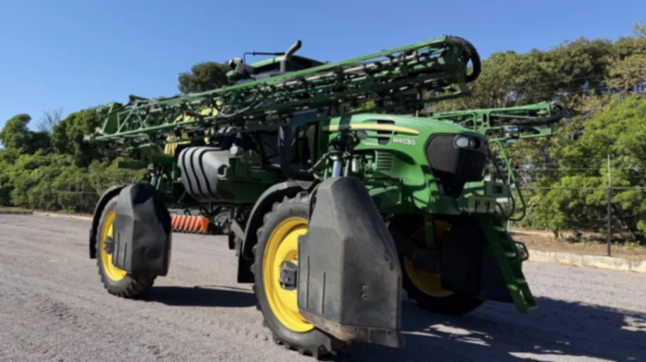 JOHN DEERE 4030